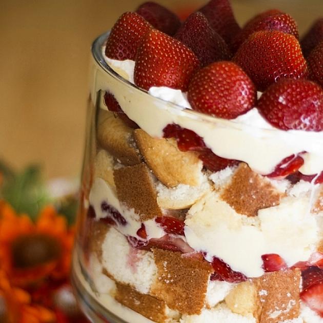 ROB&#8217;S RECIPE: Strawberry Angel Food Cake Trifle