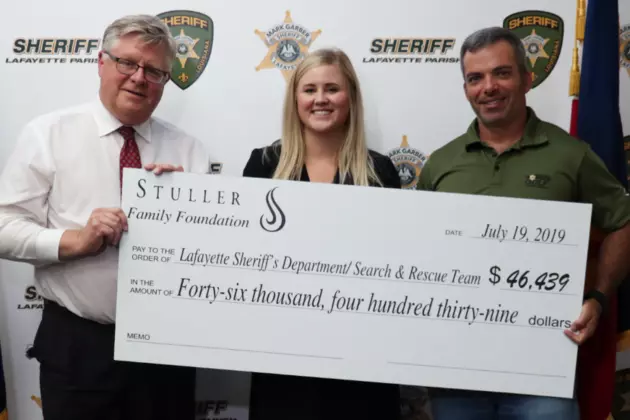 Stuller Family Foundation Contributes To Lafayette Sheriff’s Search &#038; Rescue Team