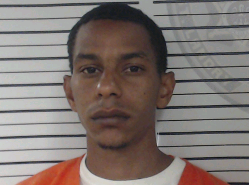 Lafayette Man Arrested In Gunpoint Robbery At Cankton Country Bar