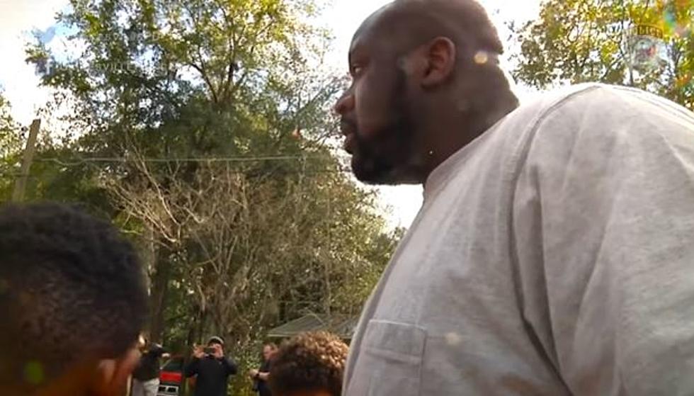 Video Resurfaces of Shaquille O’Neal Giving Back to Neighborhood Kids