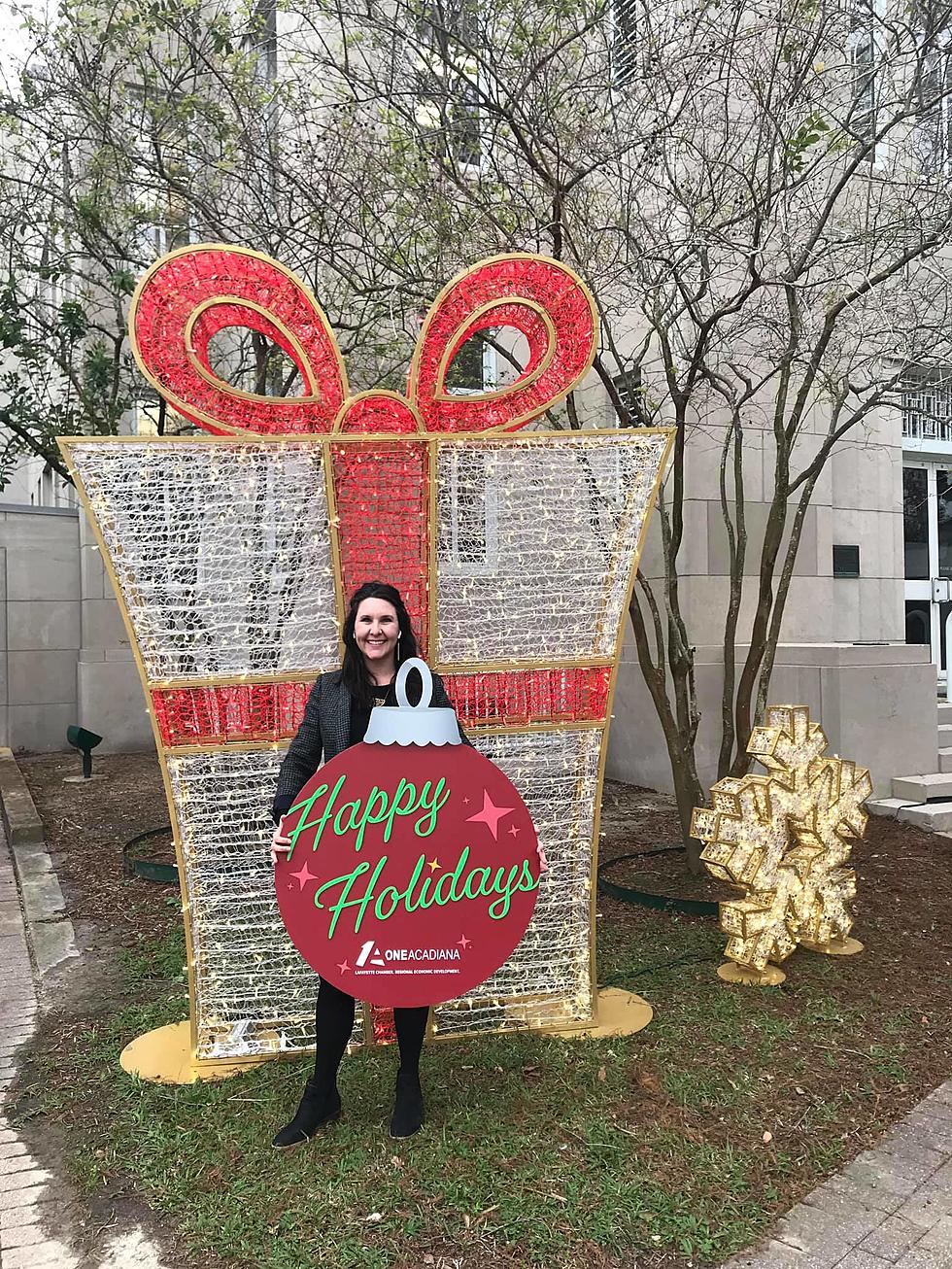Who’s Bringing “Merry & Bright” for Christmas? Downtown Lafayette