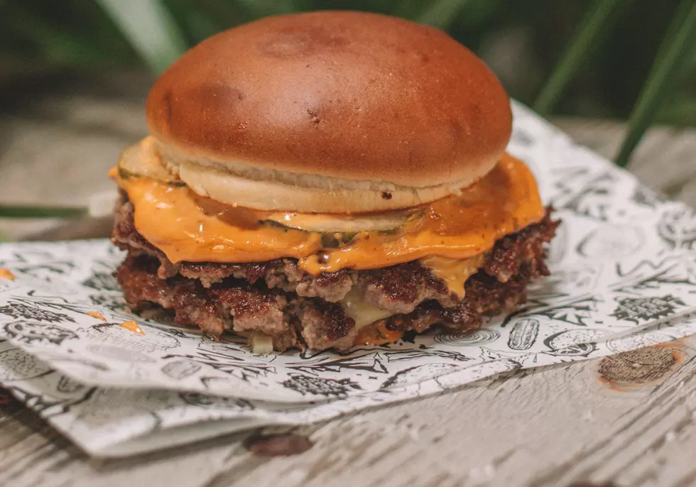 The Best Cheeseburger in Louisiana According to Yelp Reviews