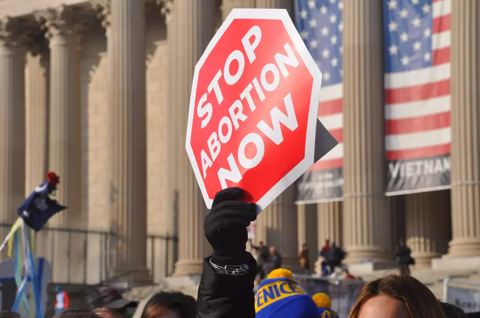 Leaked Draft Suggests Supreme Court Plans to Overturn Roe v. Wade