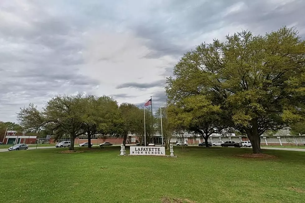 Lafayette High School Locked Down Friday After Social Media Threat, Lafayette Parish School System Confirms