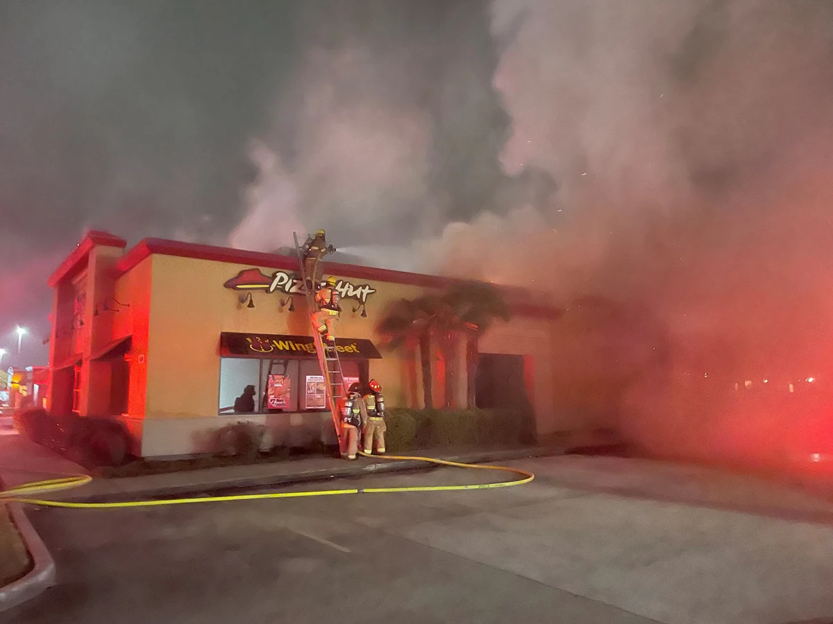 Ambassador Pizza Hut Catches Fire on Sunday