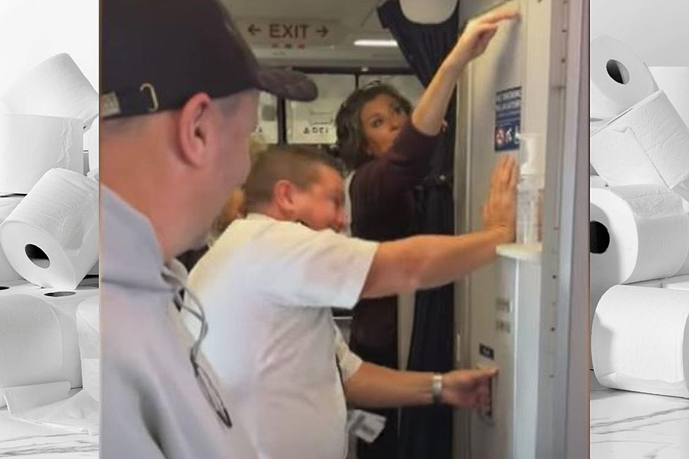 WATCH: Passenger on Louisiana-Bound Flight Gets Stuck in the Bathroom