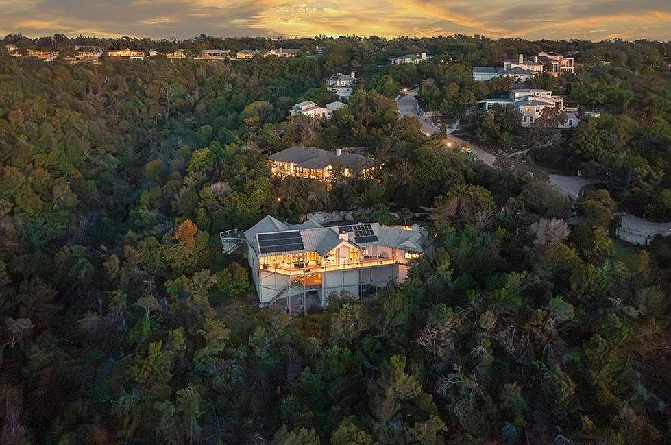 Stunning $2.7 Million ‘Oasis’ For Sale Near Austin, Texas Will Take Your Breath Away