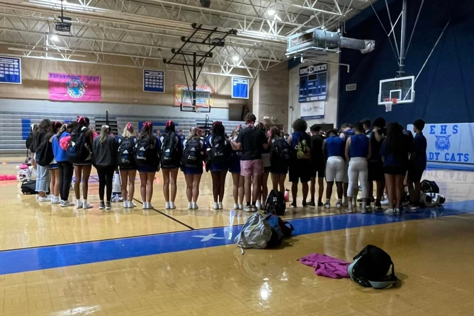 Erath Students Prayer Circle Following St. Martinville Shooting