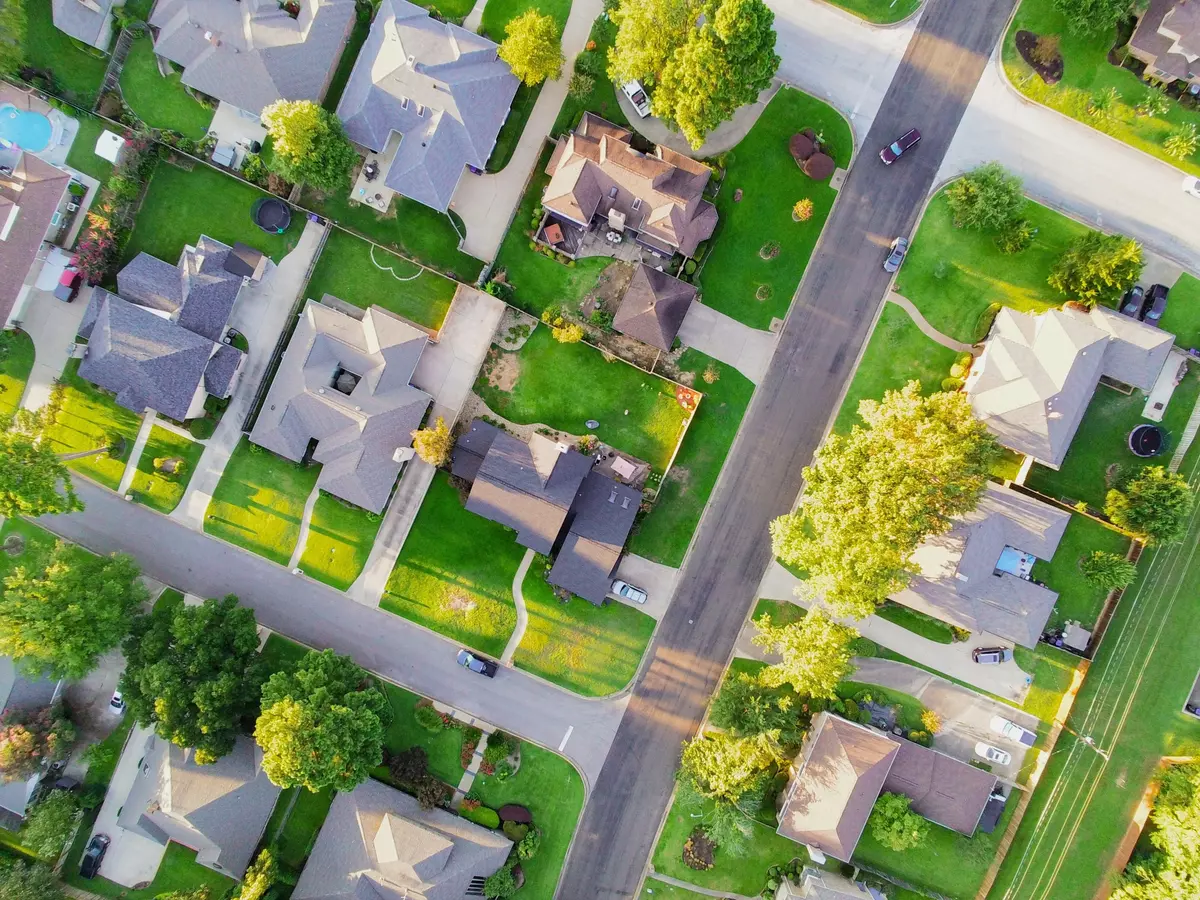 NICHE Releases 2025 List Of Best Suburbs in Louisiana