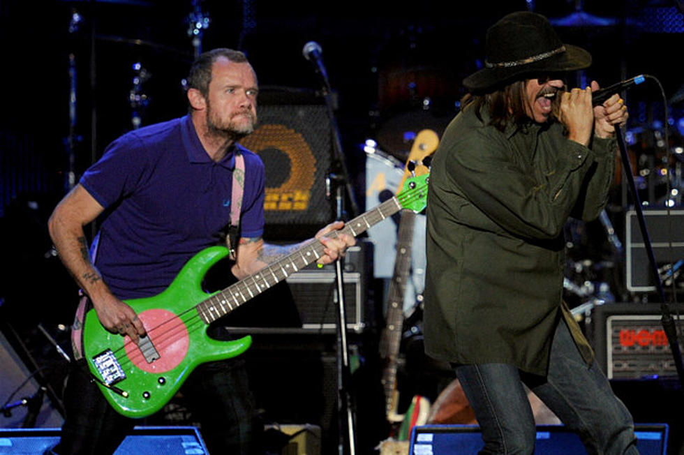 Red Hot Chili Peppers and Rancid To Play Intimate Benefit at Flea’s Los Angeles House