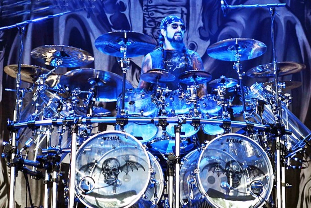 Mike drum kit. Mike Portnoy Drums. Mike Portnoy Drum Set. Avenged Sevenfold барабанщик. Mike Portnoy Drum Kit.