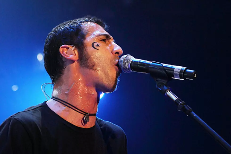 Godsmack Offer Thoughts on Bigfoot and Aliens in Video Interview