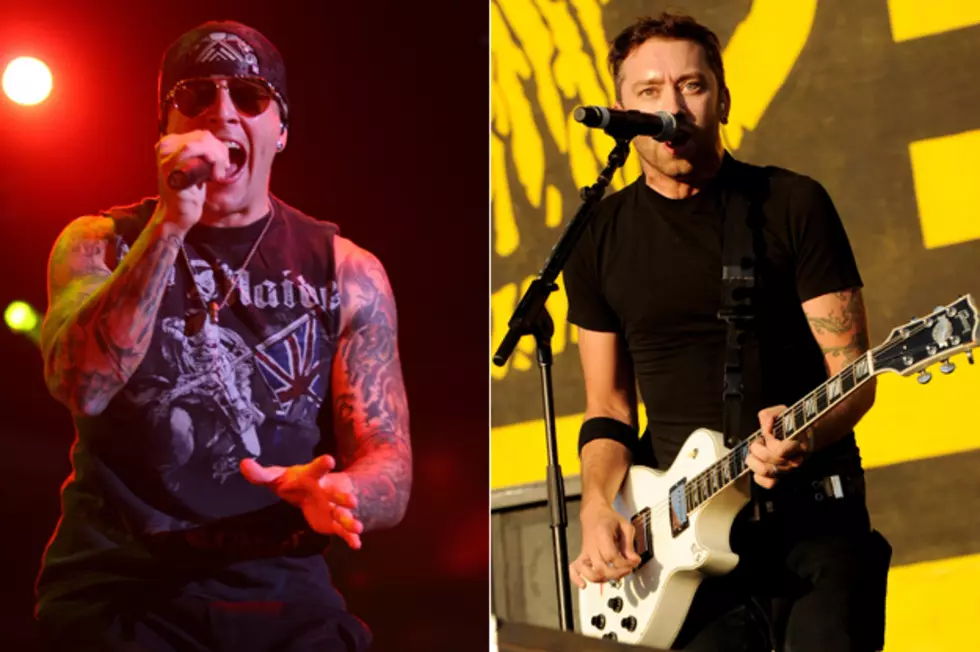 Avenged Sevenfold vs. Rise Against &#8211; Cage Match