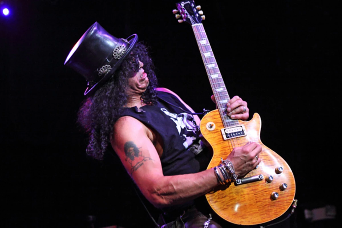 Slash Previews New Song ‘You’re a Lie’
