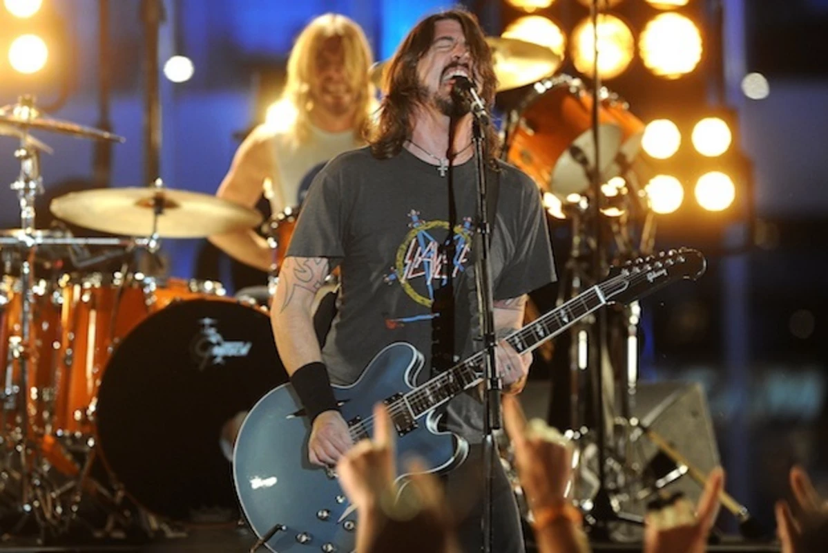 Foo Fighters Perform Walk At 12 Grammy Awards