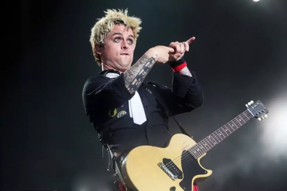 Green Day Premiere Live Performance Clip of 'Let Yourself Go'