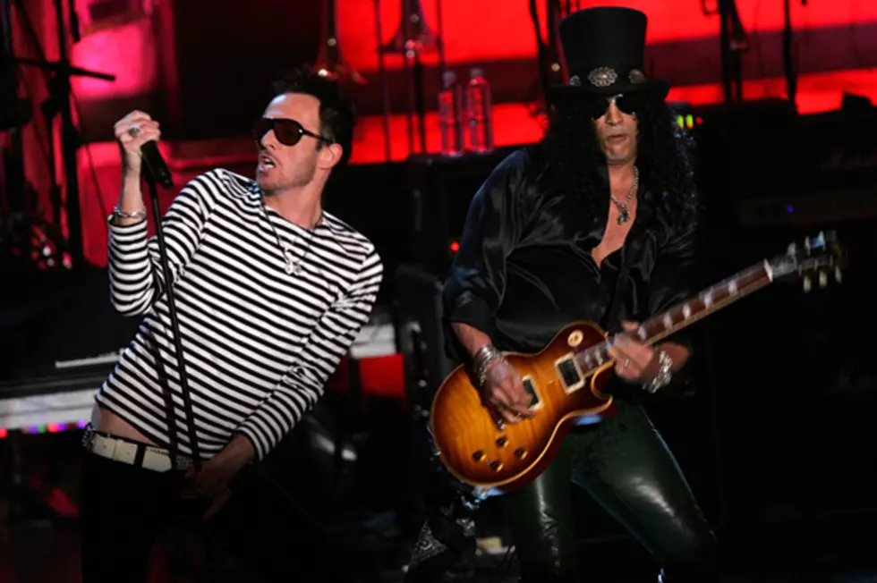 Slash Denies That Scott Weiland Has Rejoined Velvet Revolver