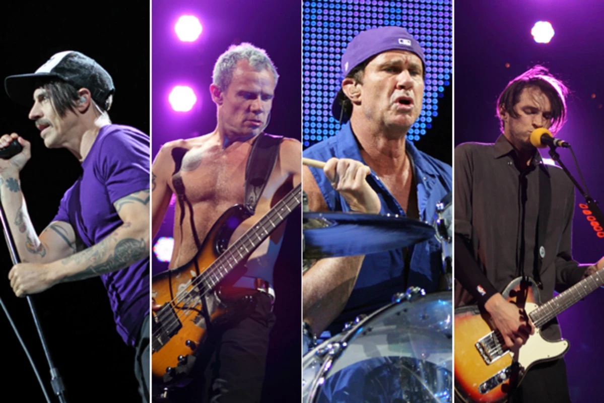 Red Hot Chili Peppers Invade Boston – Exclusive Photo Gallery