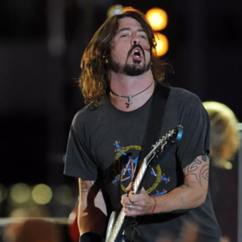 Daily Reload: Foo Fighters, Vince Neil, Rich Drummers + More