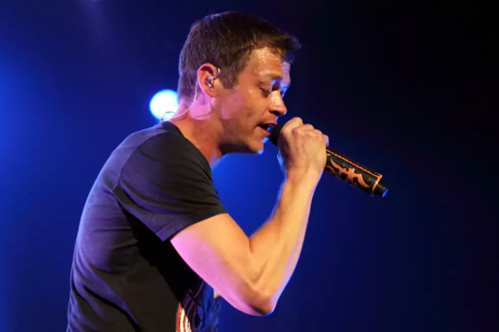 3 Doors Down’s Brad Arnold Kicks Out Concertgoer: “You Don’t Hit a Woman”