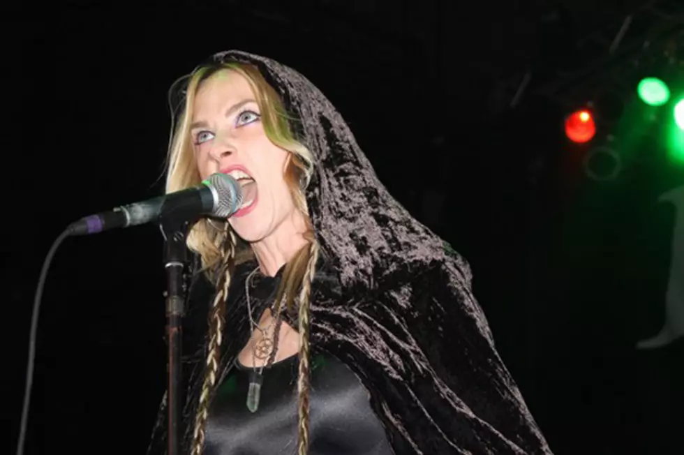Singer Jill Janus Tells the Story of Huntress – Exclusive Video