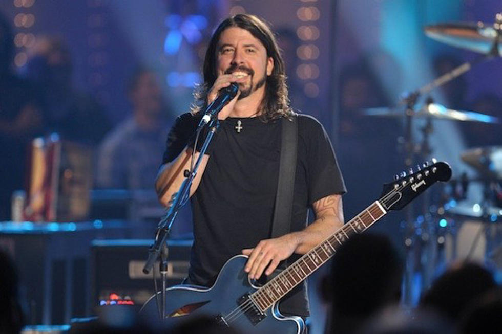 Foo Fighters’ Dave Grohl Collaborates With RDGLDGRN on New Song ‘I Love Lamp’