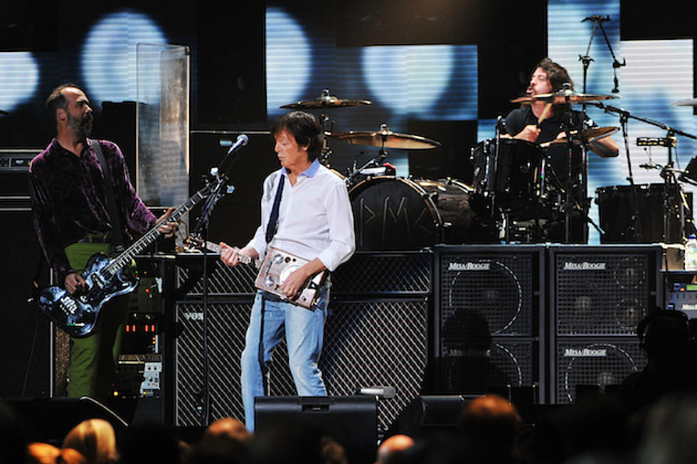 Paul McCartney + Nirvana Members Perform New Song ‘Cut Me Some Slack’ at 12-12-12 Concert