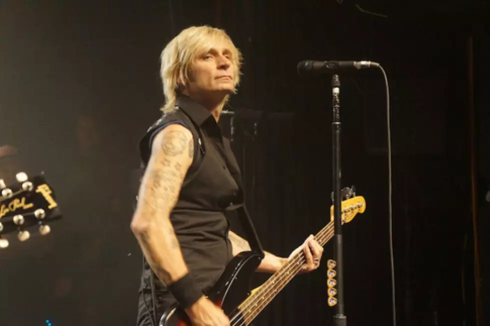 Green Day Bassist Mike Dirnt Reveals That His Wife Is Battling Breast Cancer