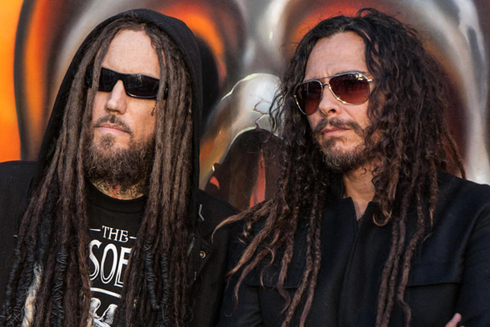 Korn Guitarists Munky + Head Discuss New Album, ‘Secret’ Reunion + More