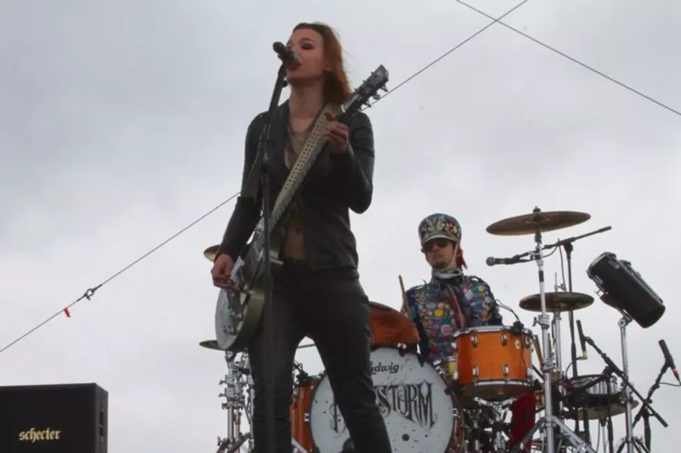 Halestorm, Device + More Rock Weather-Shortened 2013 Carolina Rebellion Festival