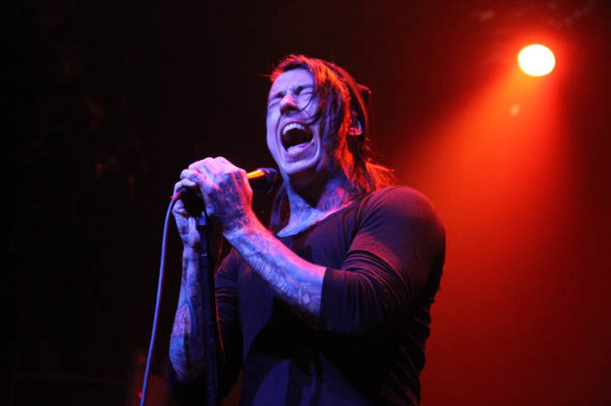 Falling In Reverse Artist Falling In Reverse Bring Intimate Acoustic Performance to New York City