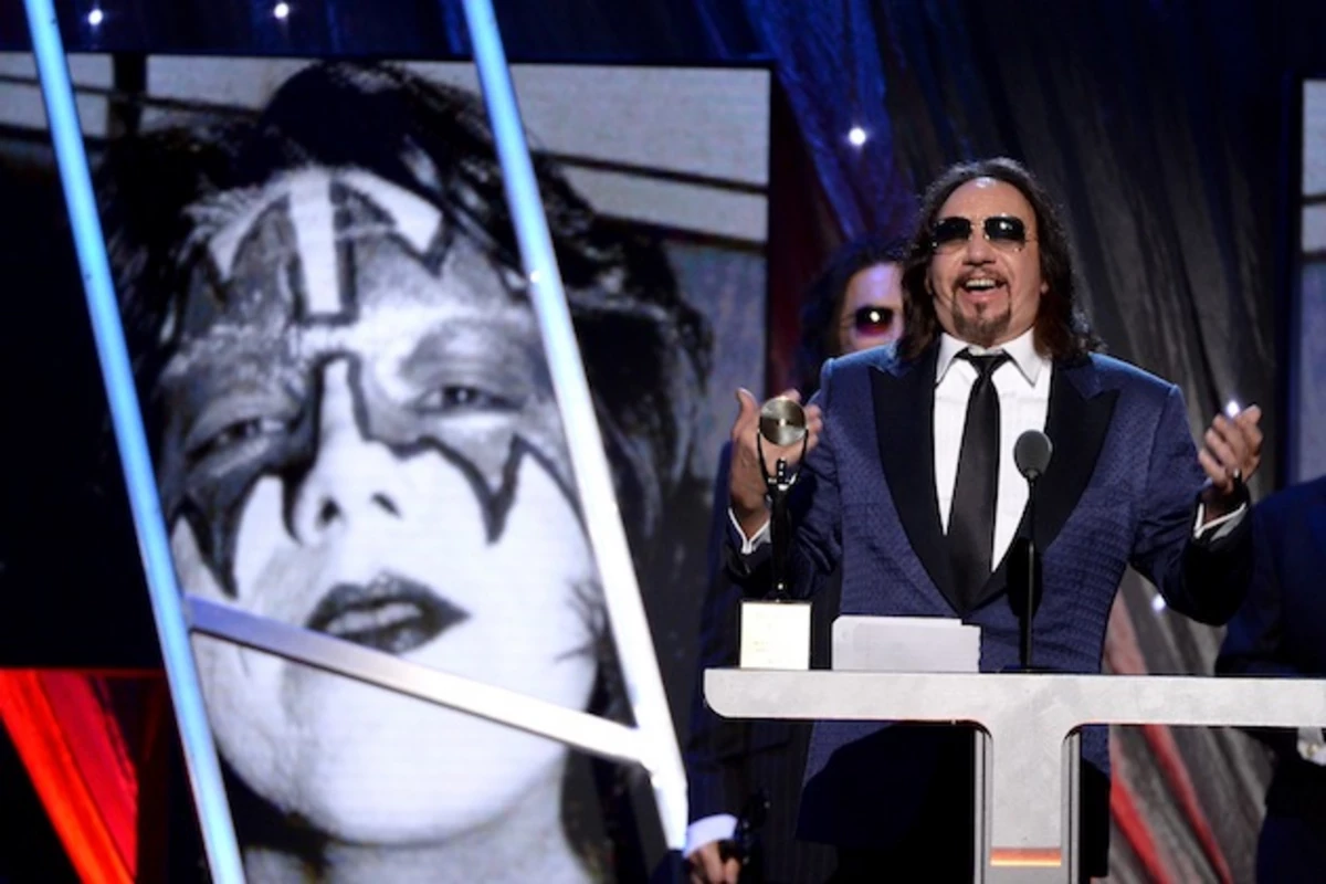Ace Frehley: 'I Definitely Blow Tommy Thayer Off the Stage'