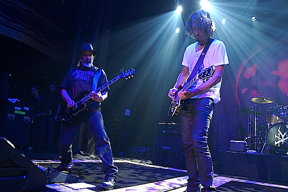 Nirvana, Pearl Jam, QOTSA Members + More Visited Soundgarden During ‘Superunknown’ Recording