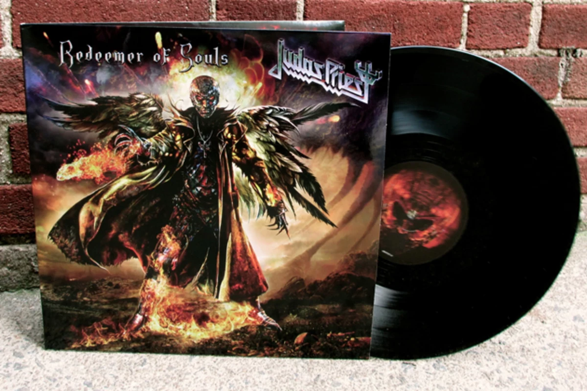 Invincible shield judas priest альбомы. Judas Priest Redeemer of Souls 2014. Judas Priest Nostradamus 2008. Judas Priest винил. Judas Redeemer of Souls обложка.