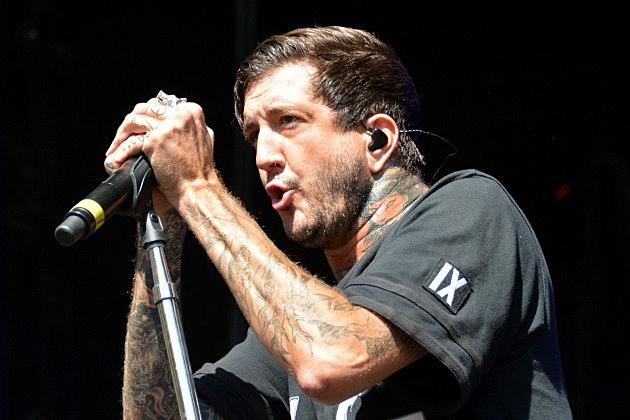 Former Of Mice &#038; Men Vocalist Austin Carlile: &#8216;I&#8217;m Proud to See Them Continuing on Strong&#8217;
