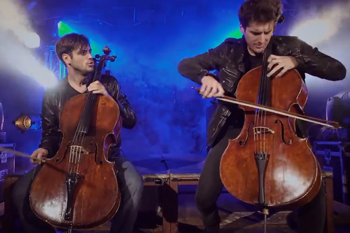 2Cellos Salute Iron Maiden With 'The Trooper Overture'