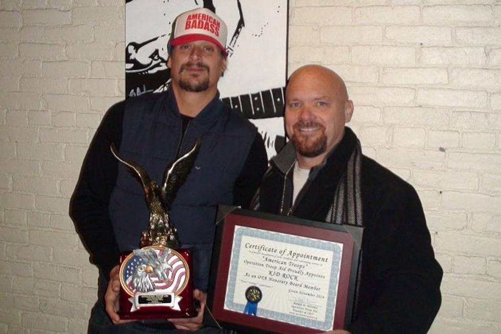 Kid Rock Receives &#8216;Patriot Award&#8217; From Operation Troop Aid