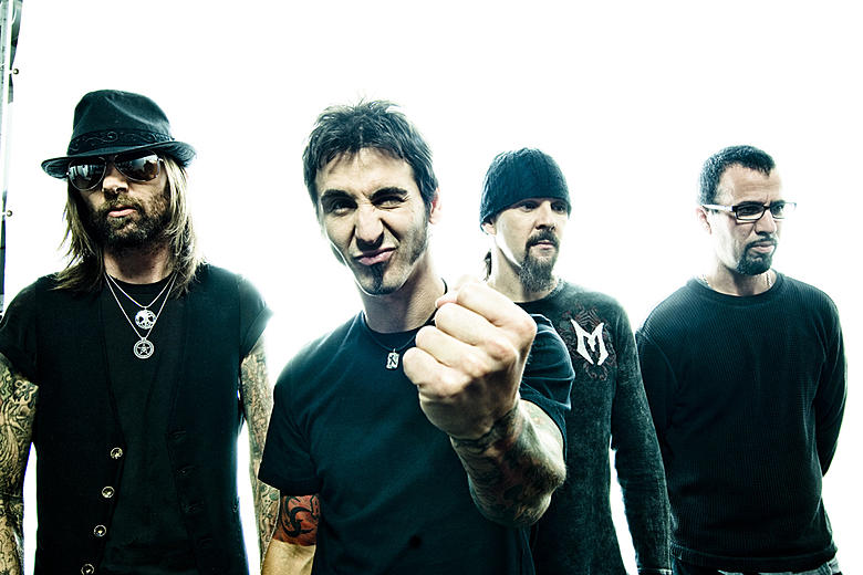 Godsmack > Loudwire