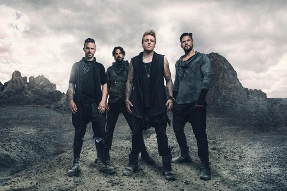 Papa Roach Discuss &#8216;F.E.A.R&#8217; Album Recording, Favorite Songs + More