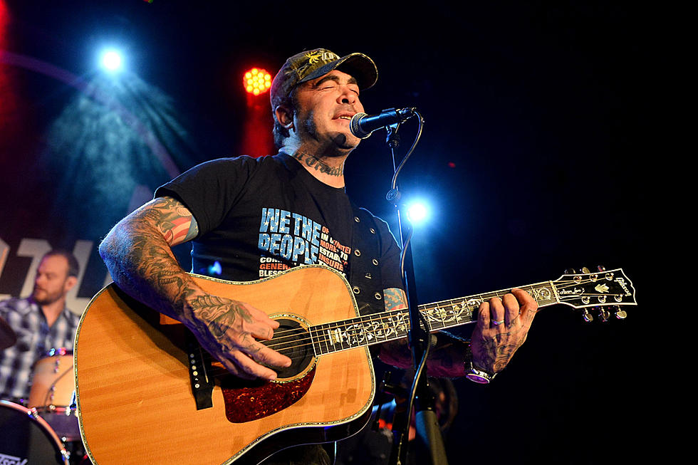 Aaron Lewis Can ‘Definitely See’ Staind Remaining ‘On Hold for a While’