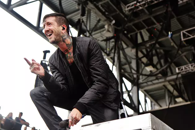 Singer Austin Carlile Exits Of Mice &#038; Men, Band Will Continue [Update]