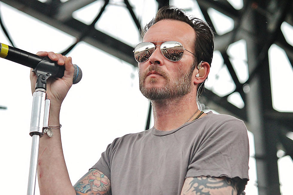 Former Stone Temple Pilots Manager Remembers Scott Weiland