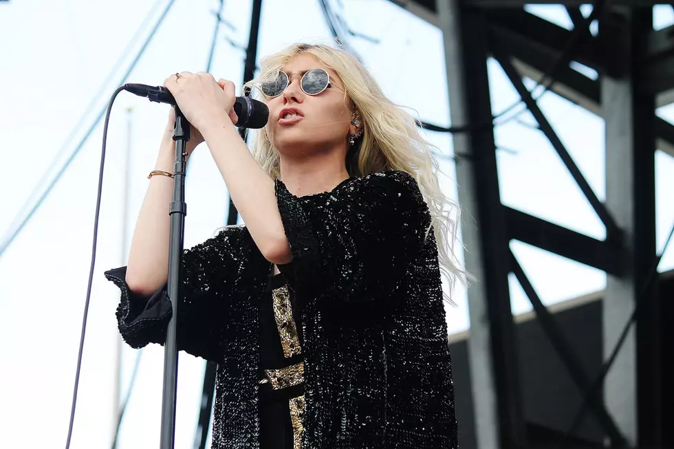 The Pretty Reckless Keep the Beat With New Song ‘Prisoner’