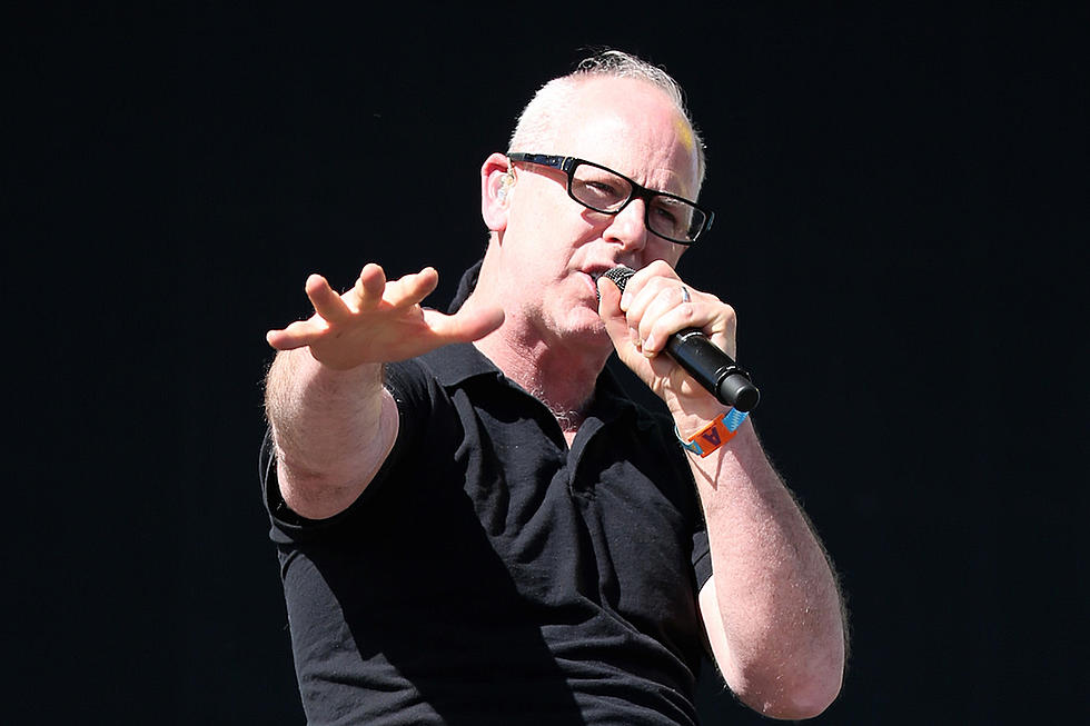 Bad Religion's Greg Graffin Reveals New Book + Acoustic Cuts