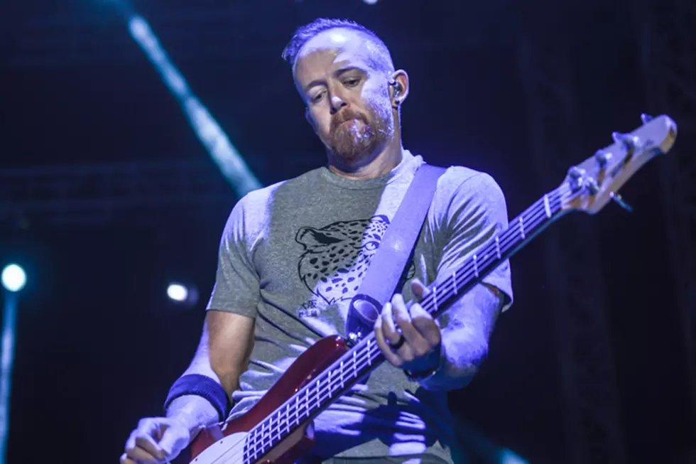 Linkin Park’s Phoenix Farrell Hosts Podcast, Plus News on Royal Blood, Neal Morse Band + More