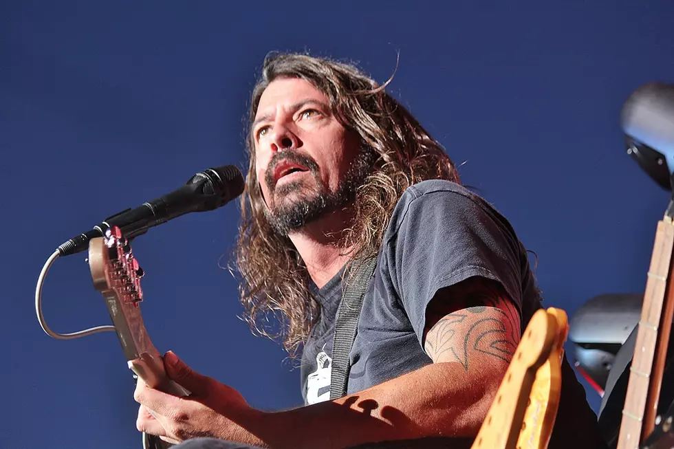 Foo Fighters Deliver Impromptu Cover of The Vaselines’ ‘Molly’s Lips’