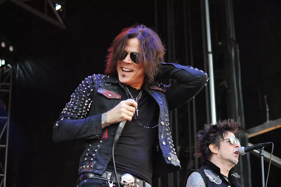 Singer Tony Harnell Quits Skid Row