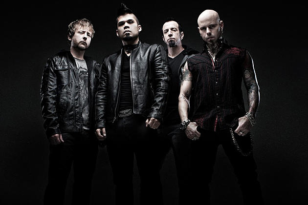 Hear Our Interview With Drowning Pool Frontman Jasen Moreno