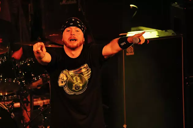 Hatebreed Spread Fan&#8217;s Ashes Onstage in Cleveland