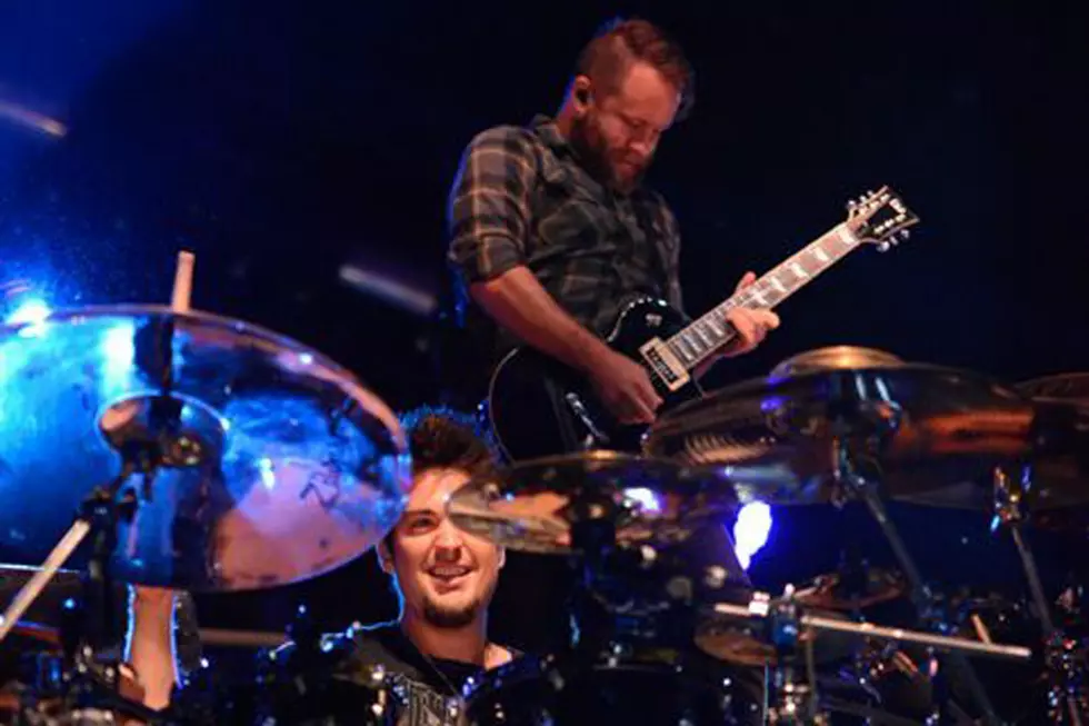 Breaking Benjamin Guitarist Jasen Rauch Suffers Death of Newborn Son